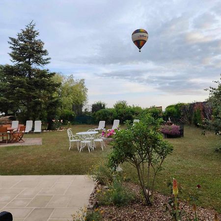 La Maison Genevier - Chambre La Family Montreuil-en-Touraine Extérieur photo