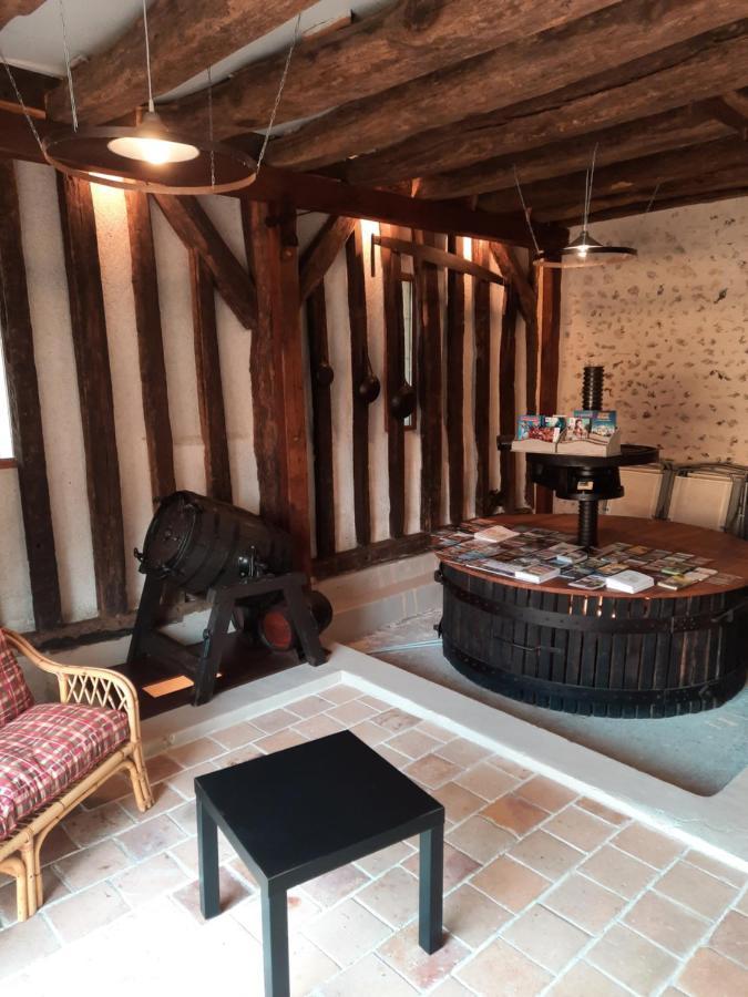 La Maison Genevier - Chambre La Family Montreuil-en-Touraine Extérieur photo